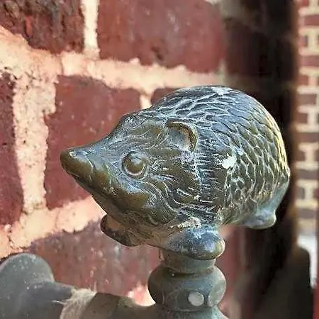 L'ecurie De Vieux-moulin Hotel 3*